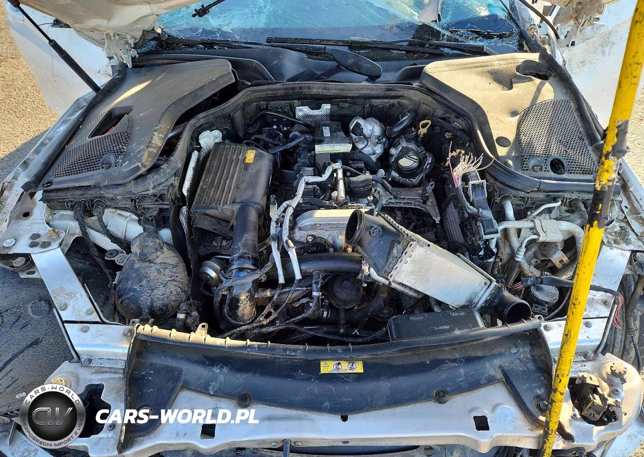 2018 Mercedes-Benz E 300 VIN:WDDZF4JB1JA384451 - 11