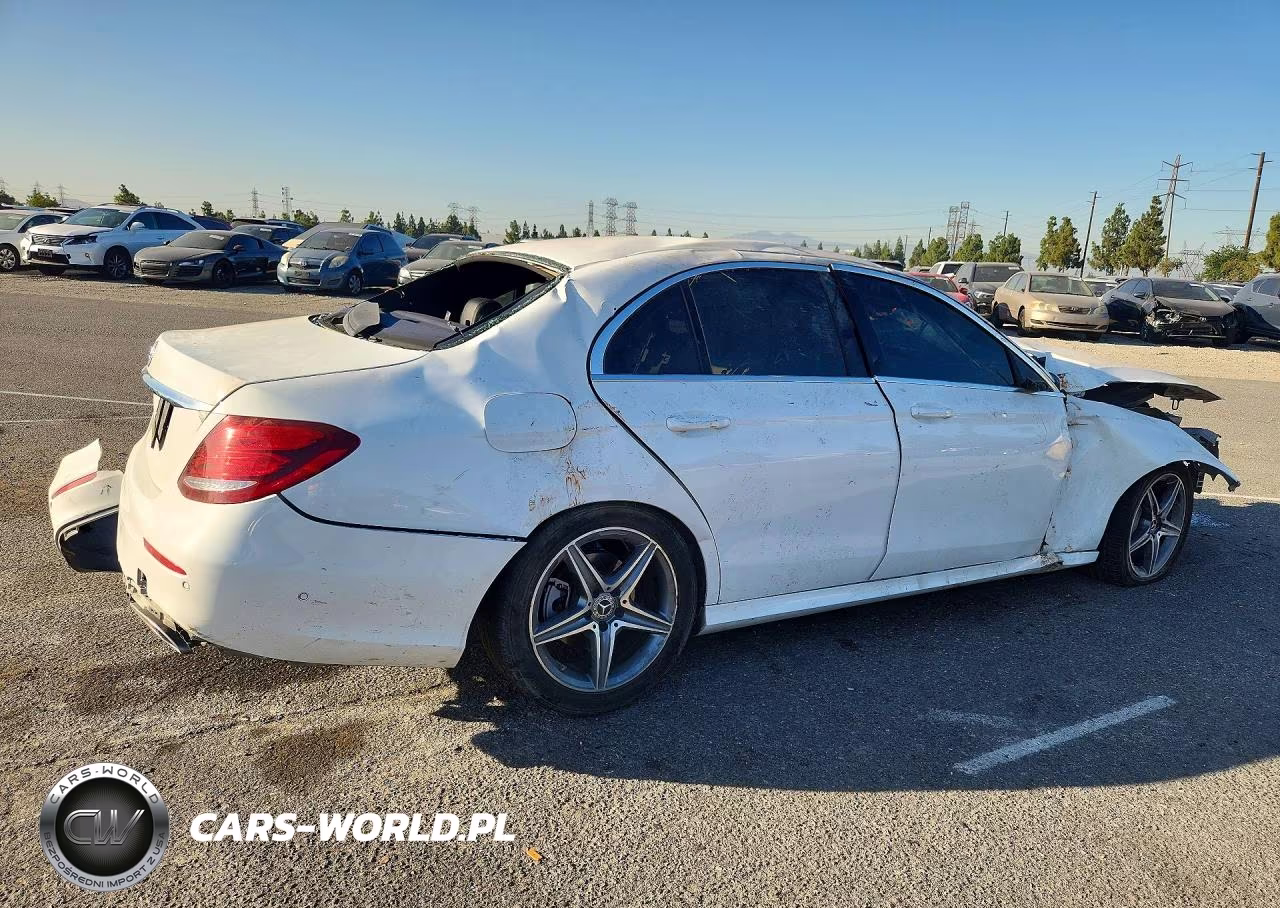 2018 Mercedes-Benz E 300 VIN:WDDZF4JB1JA384451 - 3