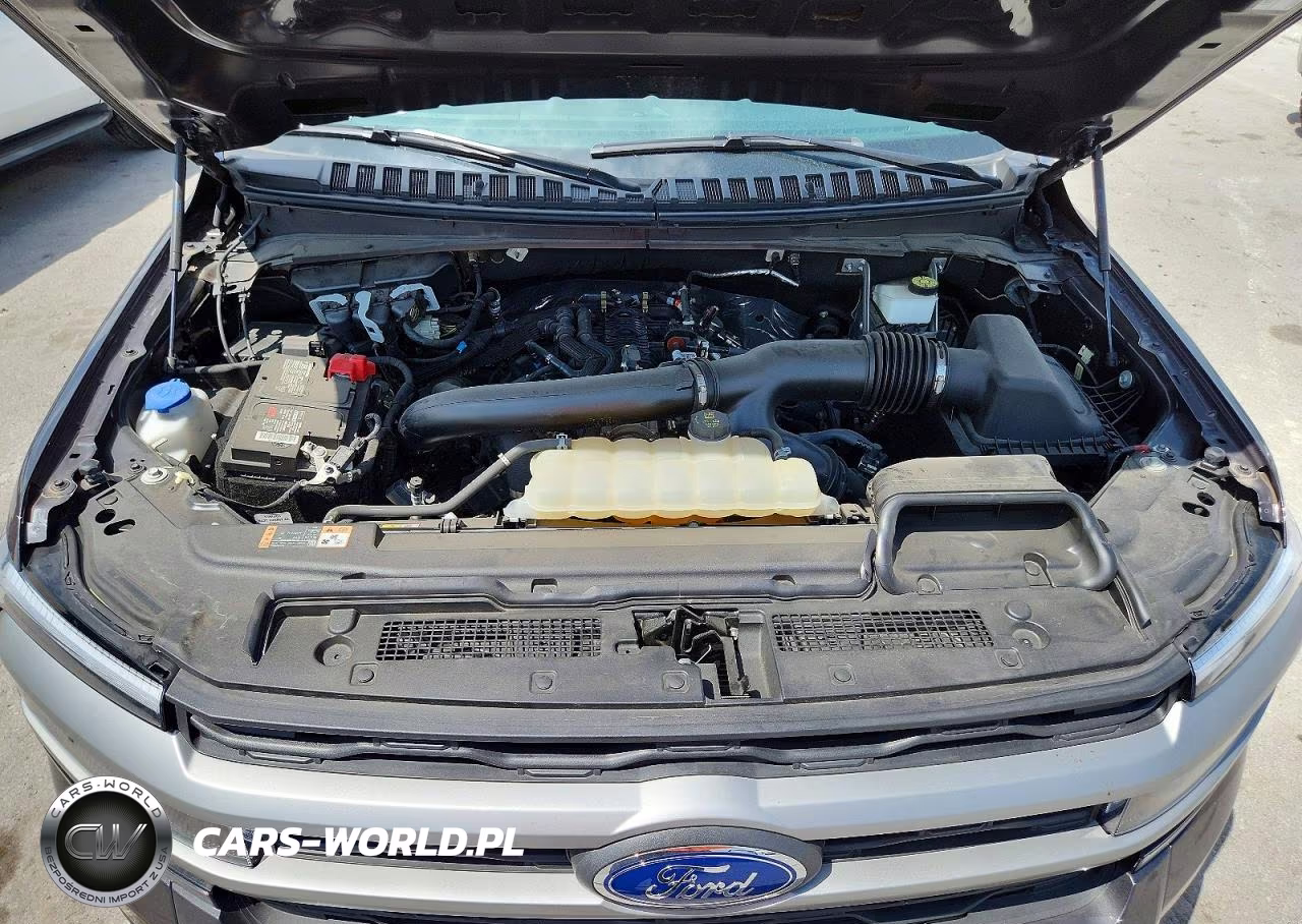 2024 Ford Expedition Xlt VIN:1FMJU1H81REA14039 - 12