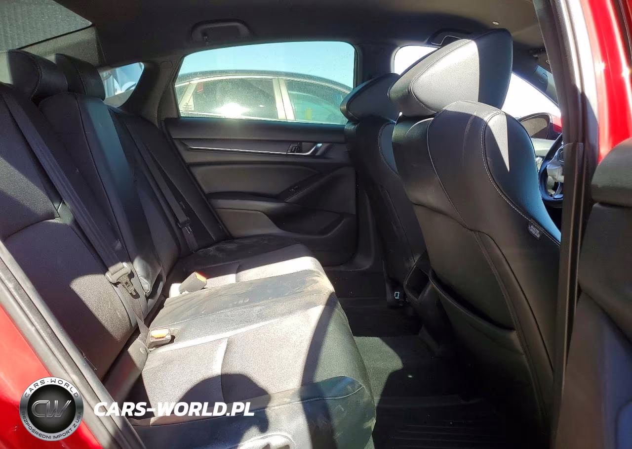 2018 Honda Accord Sport VIN:1HGCV1F30JA045099 - 10