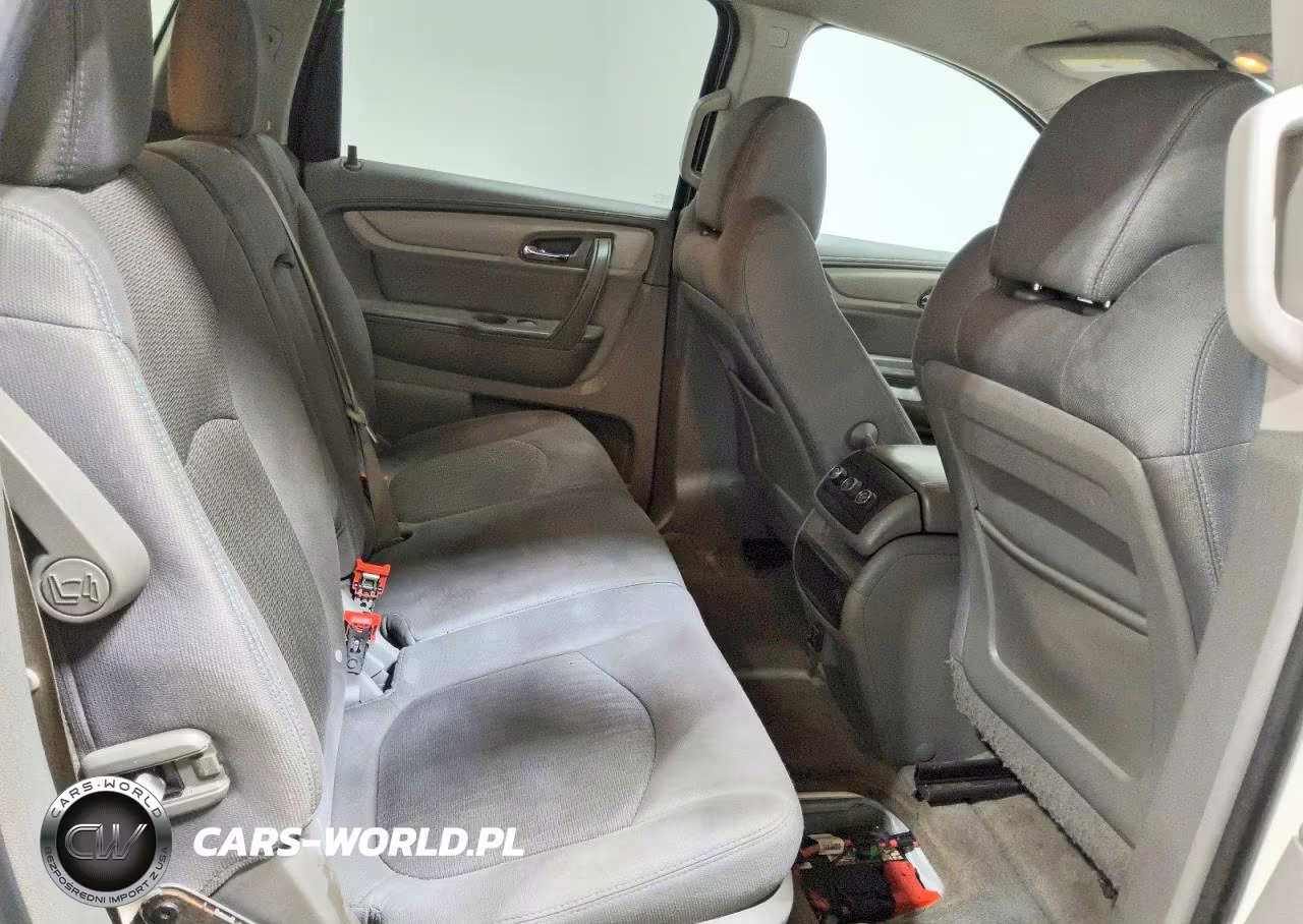 2015 Chevrolet Traverse Ls VIN:1GNKRFED8FJ187270 - 11
