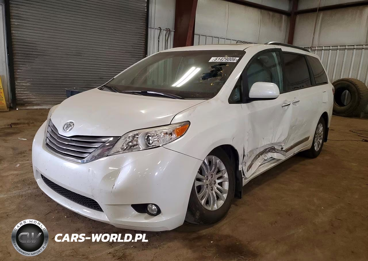 2016 Toyota Sienna Xle 8-Passenger – zdjęcie 1 z 12