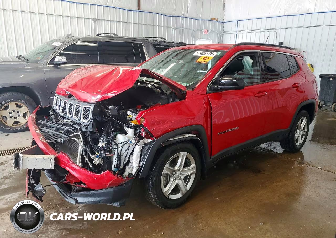 2024 Jeep Compass Latitude VIN:3C4NJDBNXRT607560 - 1