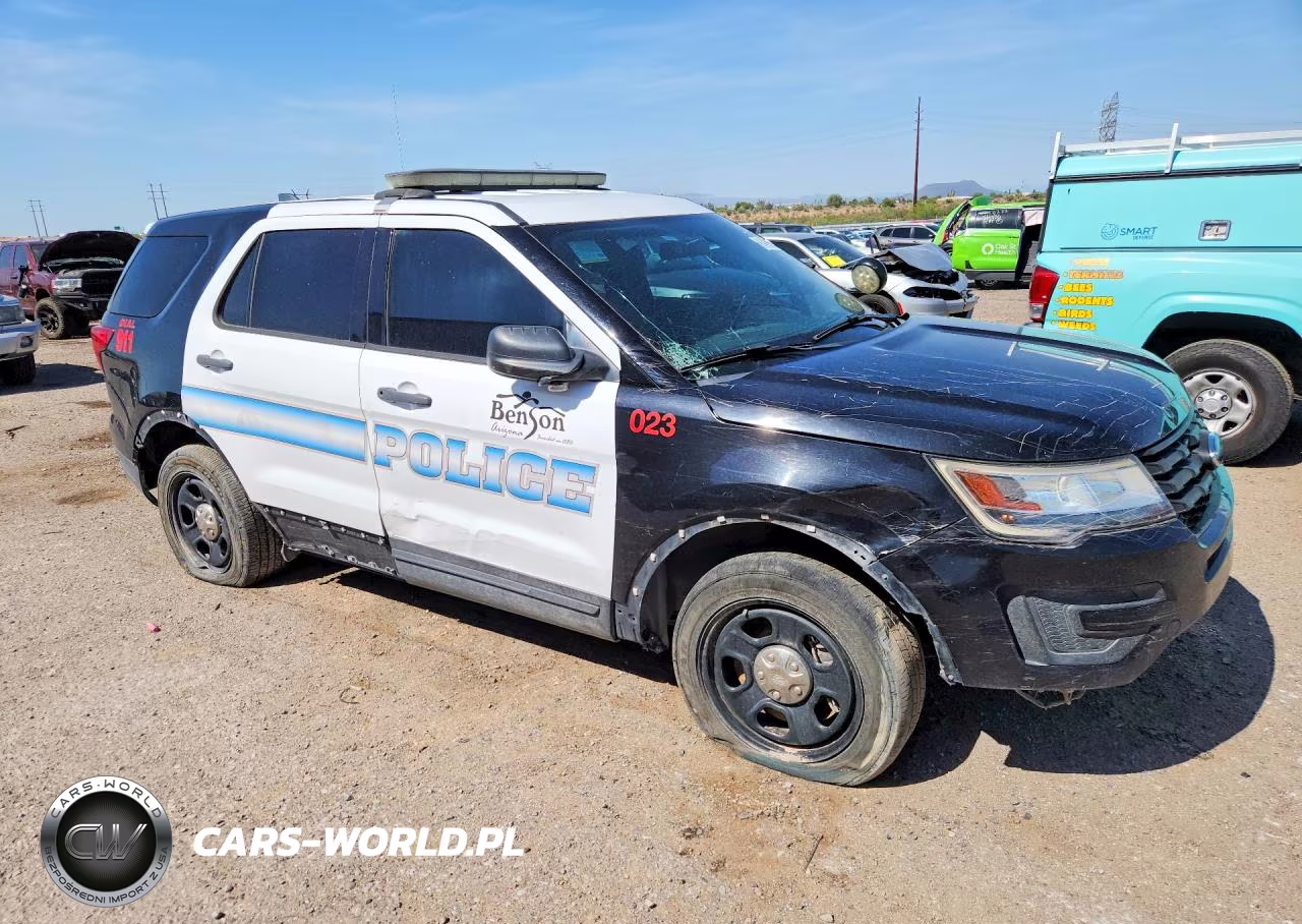 2019 Ford Explorer Police VIN:1FM5K8AR9KGA12200 - 4