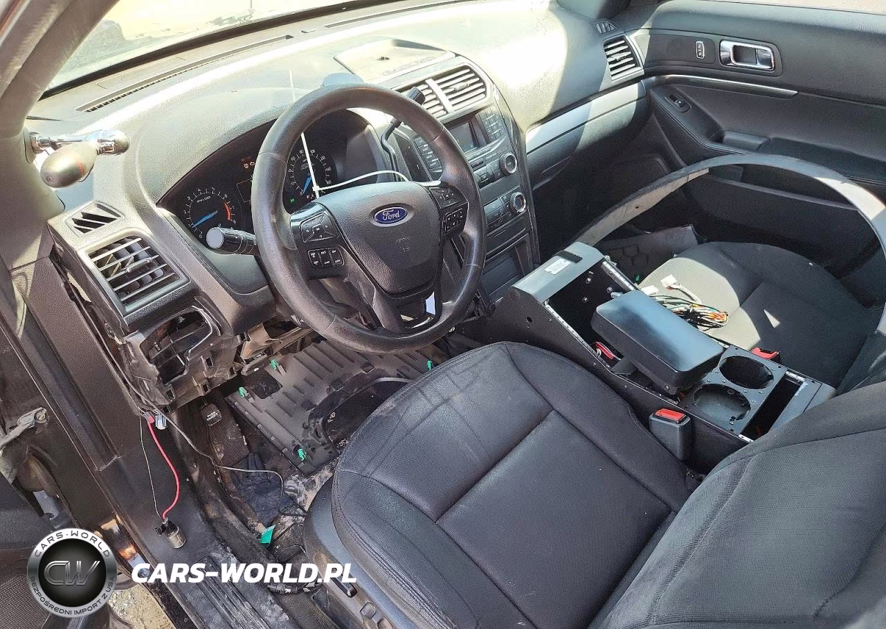 2019 Ford Explorer Police VIN:1FM5K8AR9KGA12200 - 8