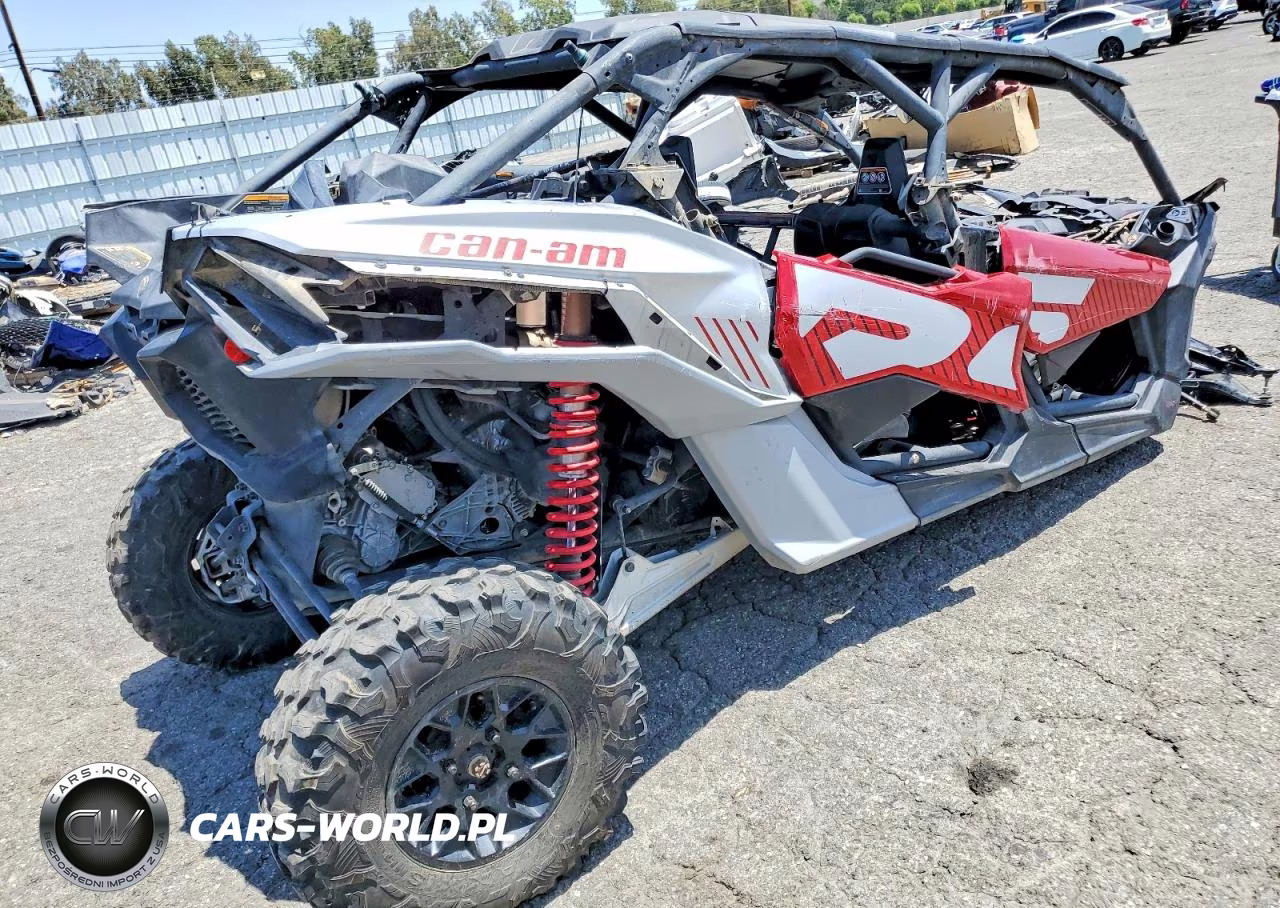 2024 Can-Am Maverick X3 Utility Vehicle VIN:3JBVKAY28RE000301 - 4