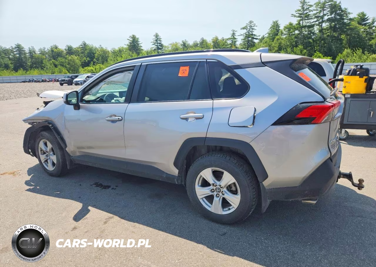 2020 Toyota Rav4 Xle VIN:2T3P1RFV3LC123134 - 2