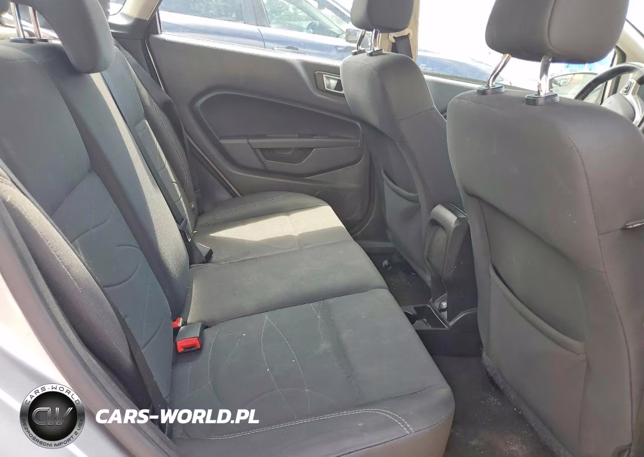 2015 Ford Fiesta Se VIN:3FADP4BJXFM210594 - 10
