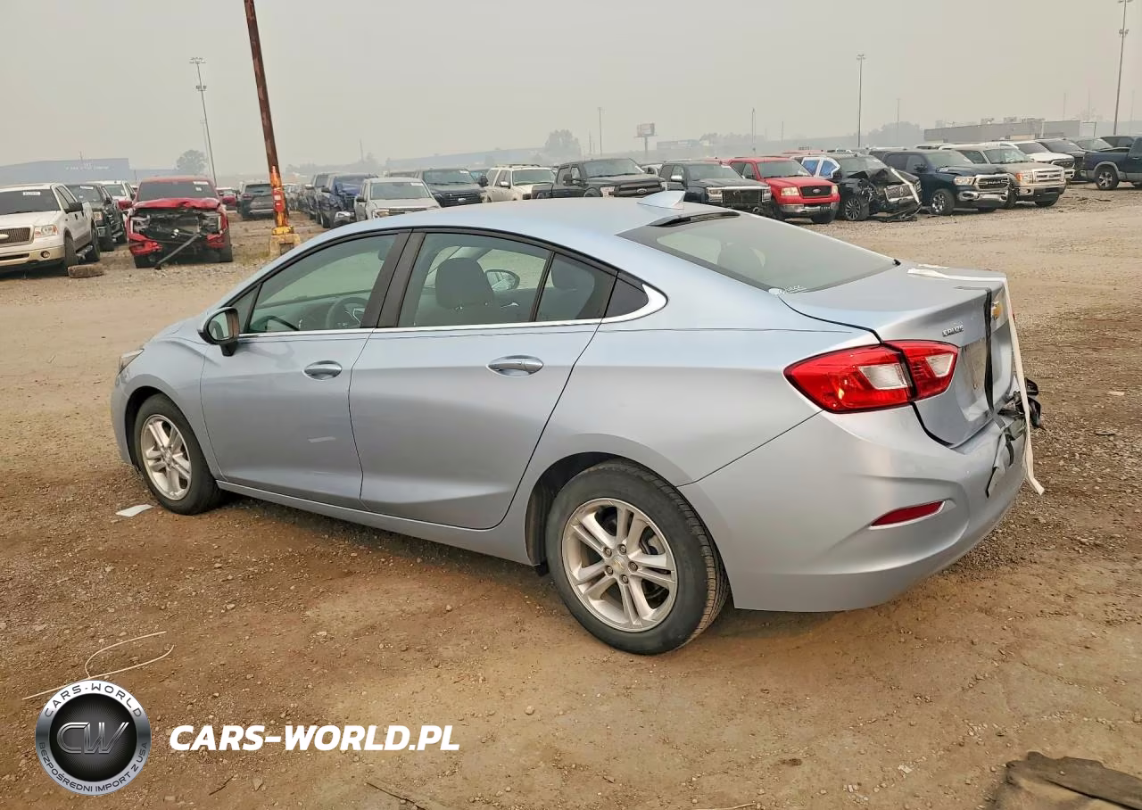 2018 Chevrolet Cruze Lt VIN:1G1BE5SM0J7112953 - 2