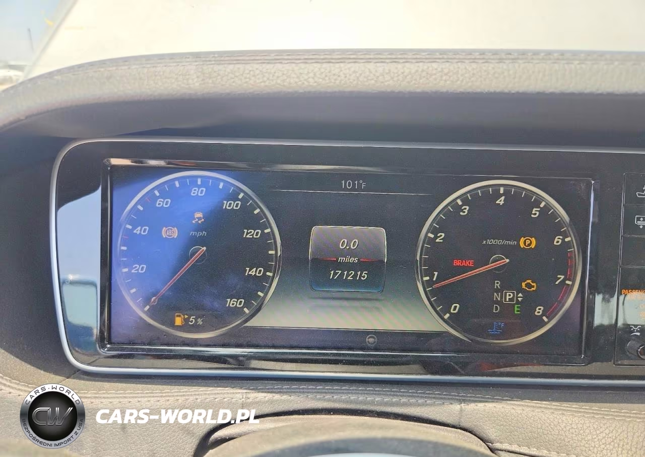 2015 Mercedes-Benz S 550 VIN:WDDUG8CB2FA146112 - 9