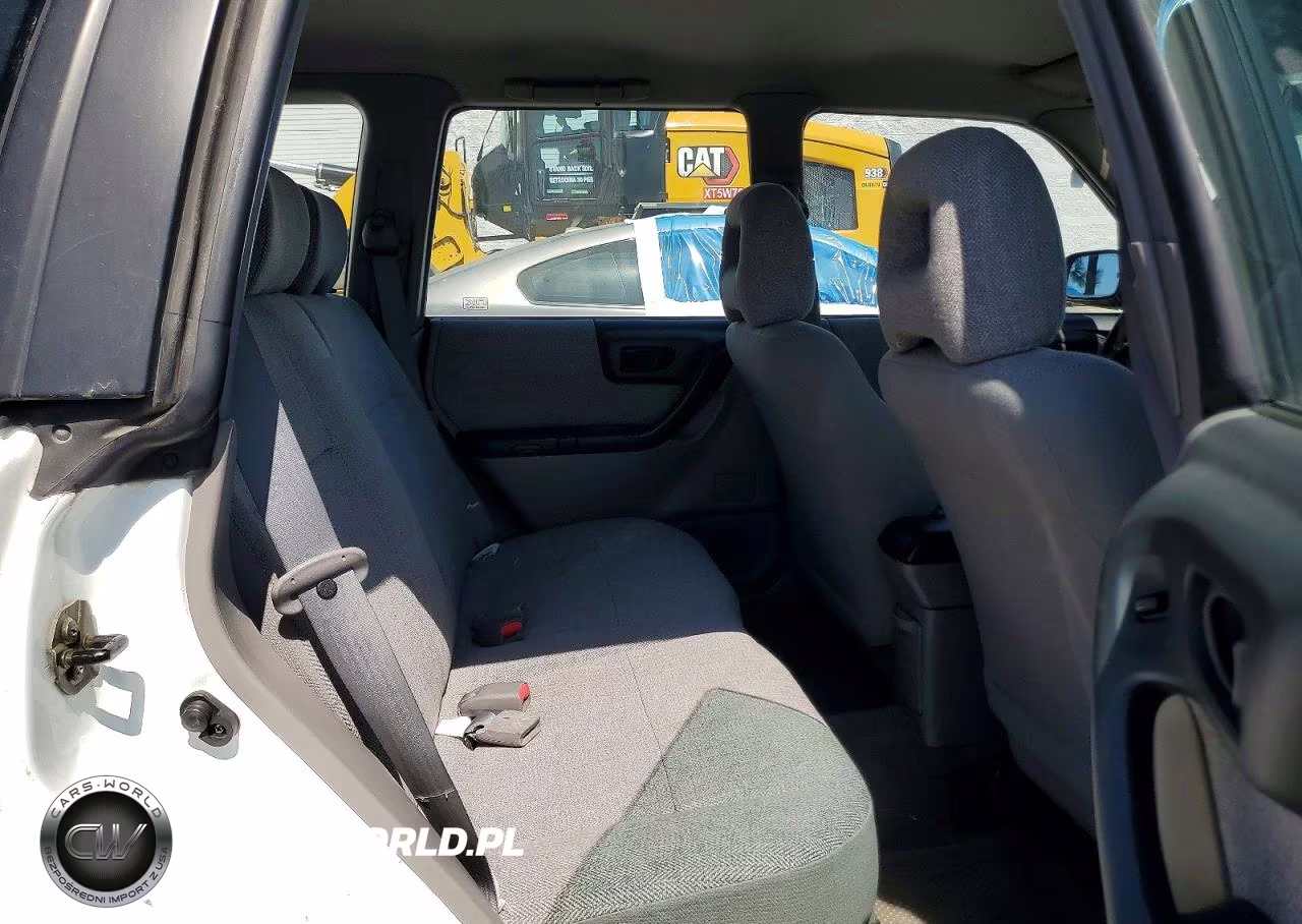 2002 Subaru Forester L VIN:JF1SF63522H749281 - 10