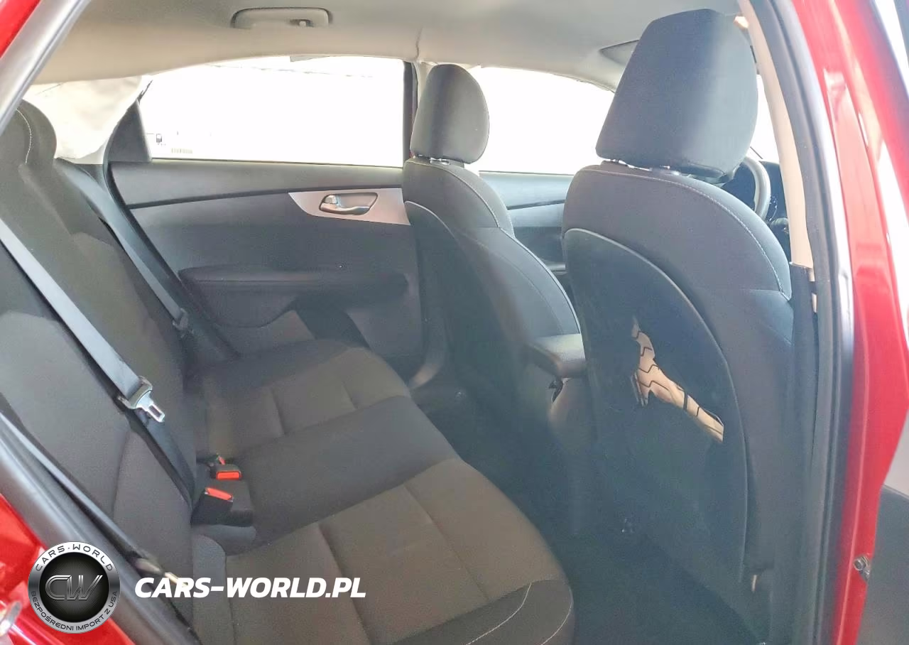 2024 Kia Forte Lxs VIN:3KPF24AD8RE764518 - 10
