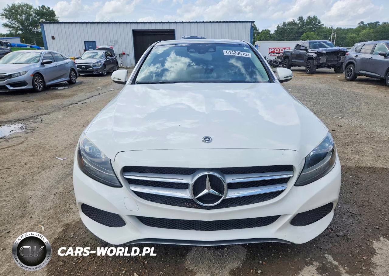 2018 Mercedes-Benz C 300 VIN:55SWF4JBXJU260794 - 5