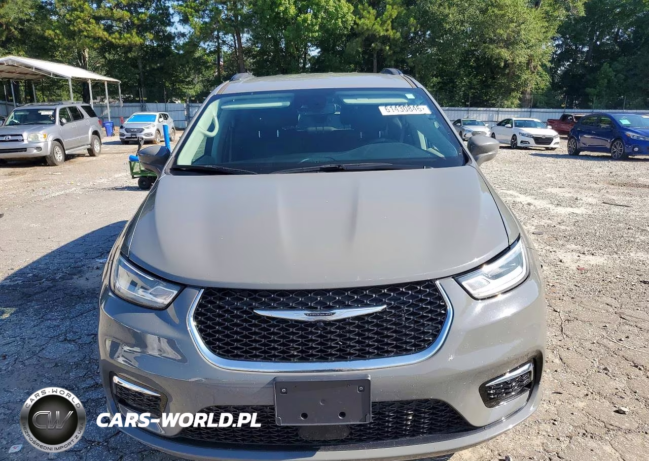 2022 Chrysler Pacifica Touring L VIN:2C4RC1BG7NR168343 - 5