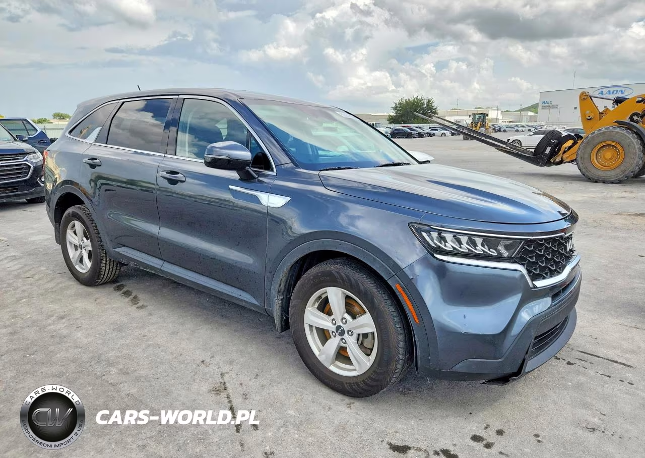 2023 Kia Sorento Lx VIN:5XYRG4LC9PG173276 - 4