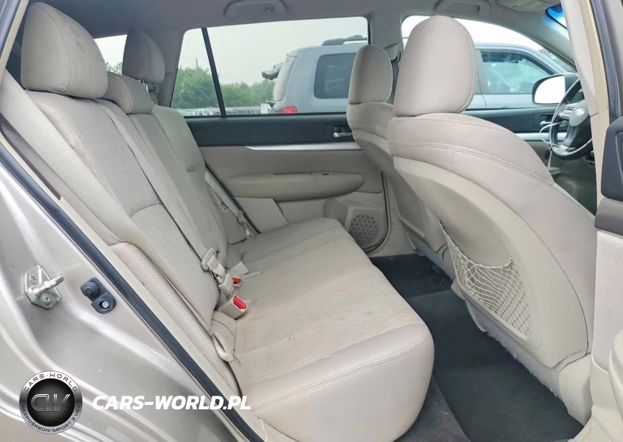 2014 Subaru Outback 2.5I Premium VIN:4S4BRBCC3E3214739 - 10