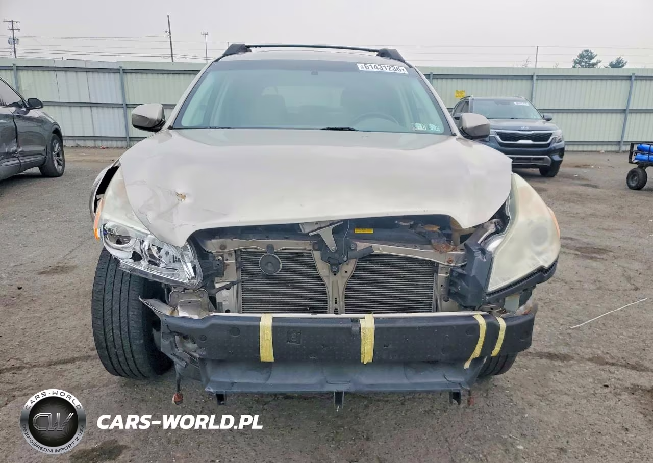 2014 Subaru Outback 2.5I Premium VIN:4S4BRBCC3E3214739 - 5
