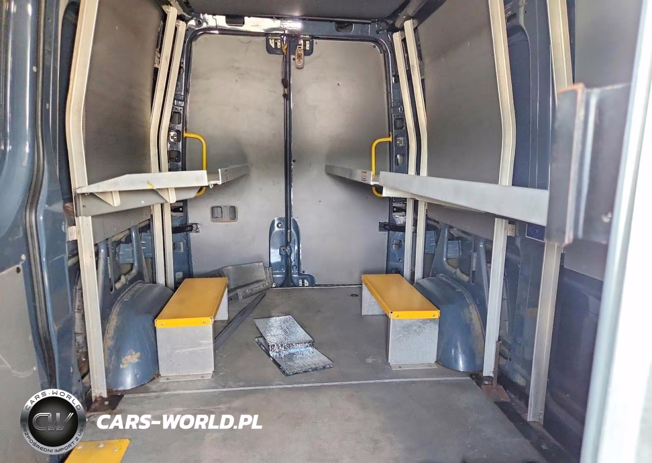 2018 Mercedes-Benz Sprinter 2500 VIN:WD3PE7CD6JP635573 - 10