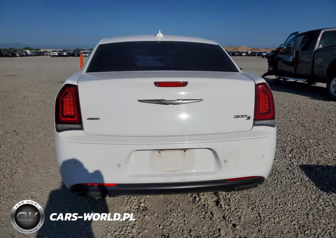2016 Chrysler 300 S VIN:2C3CCAGG4GH274308 - 6