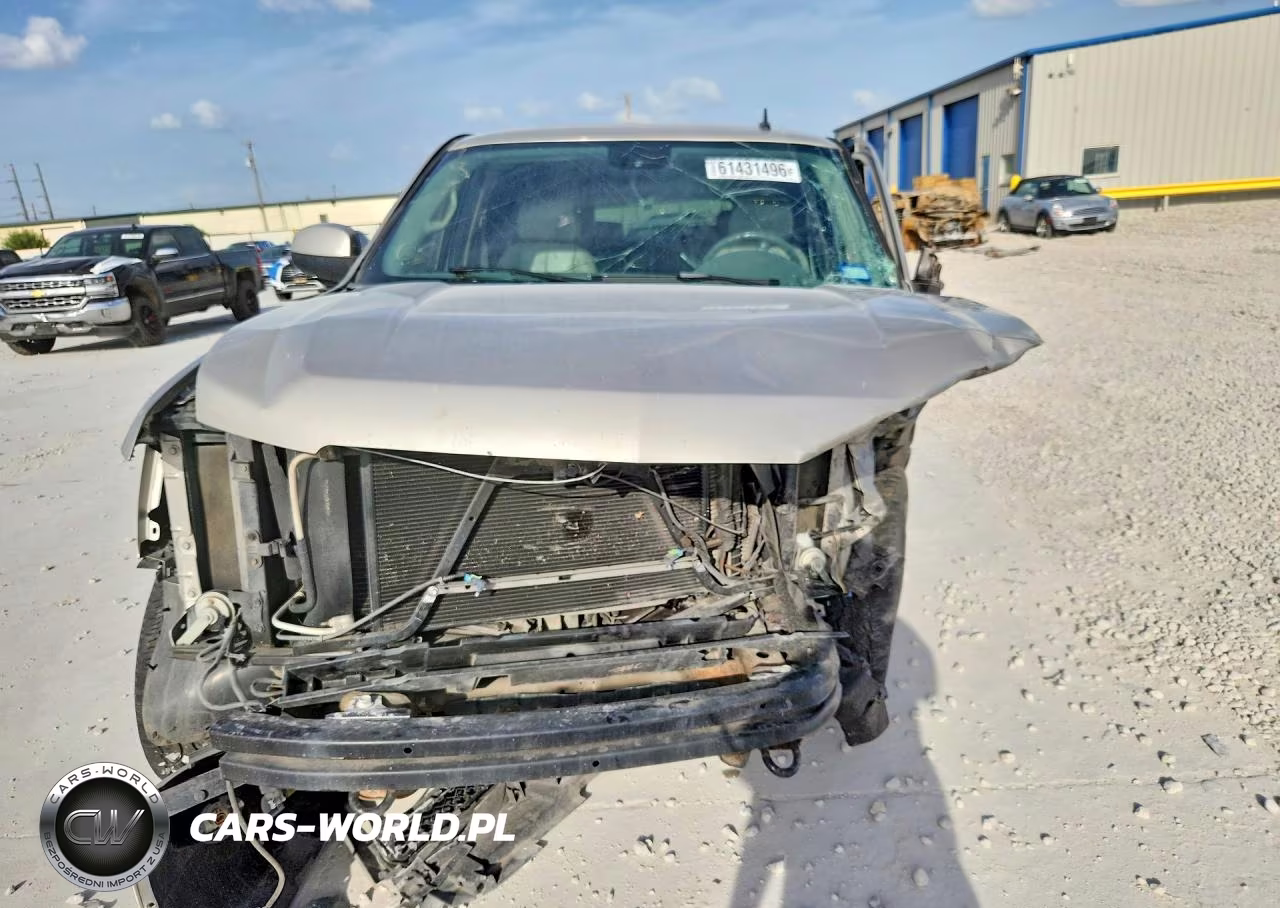 2007 Chevrolet Suburban C1500 VIN:1GNFC16007J237985 - 5
