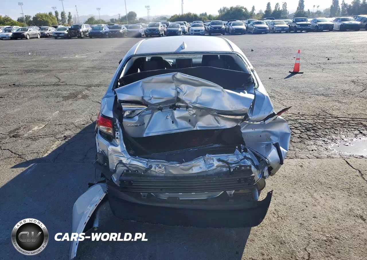 2026 Toyota Corolla Le VIN:JTDB4MEE4T3040710 - 6
