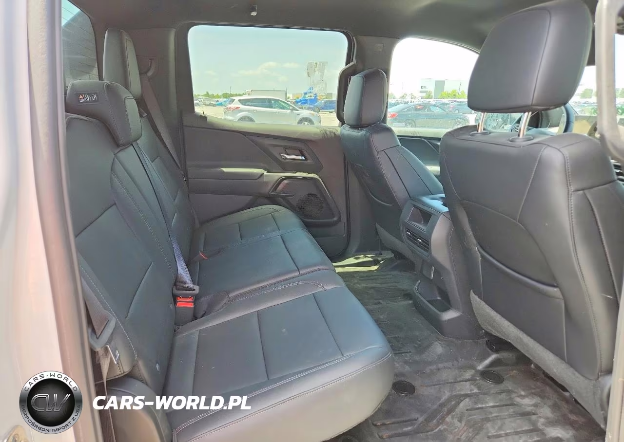 2024 Chevrolet Silverado VIN:1GC10VEL0RU201729 - 10