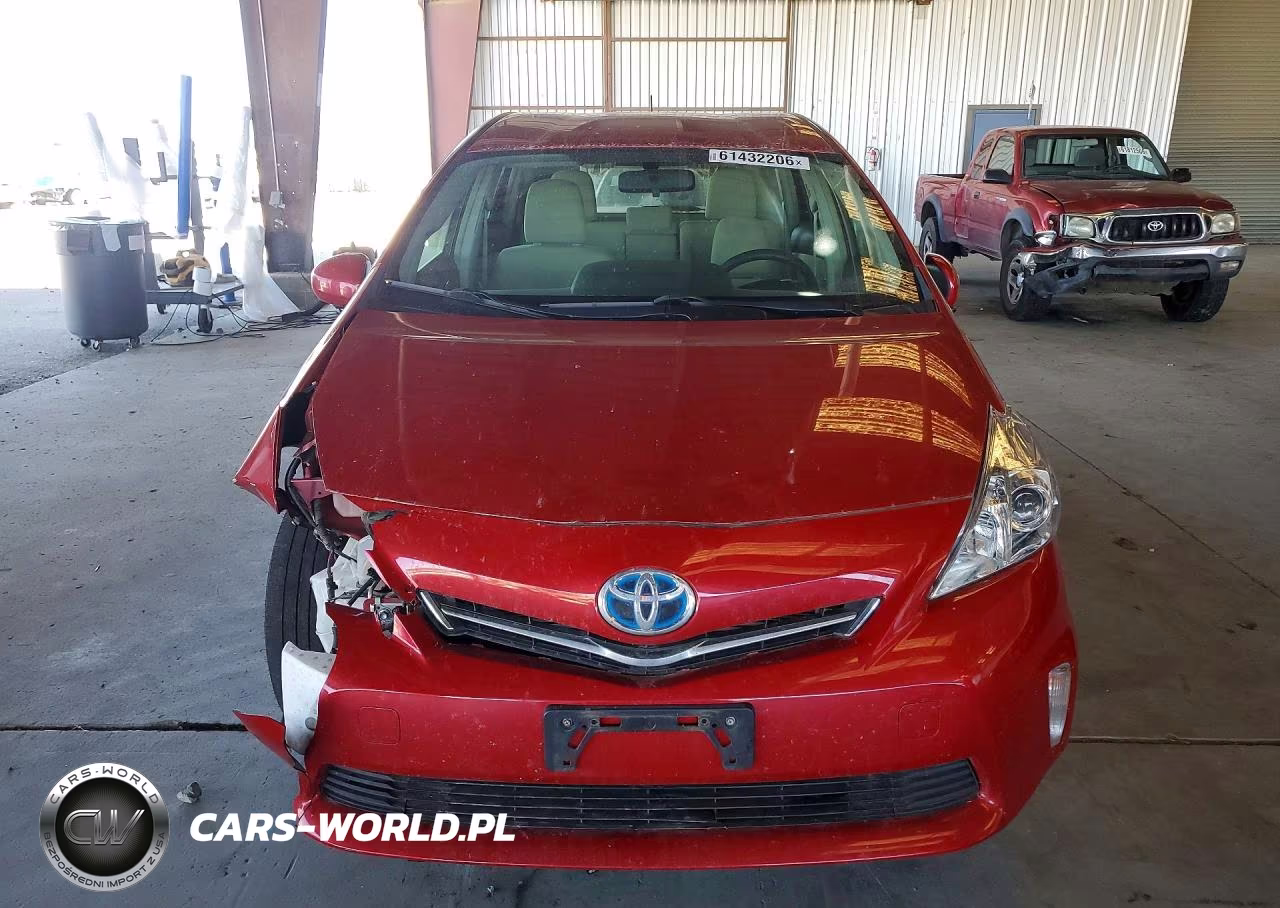 2012 Toyota Prius V Three VIN:JTDZN3EU1C3186334 - 5