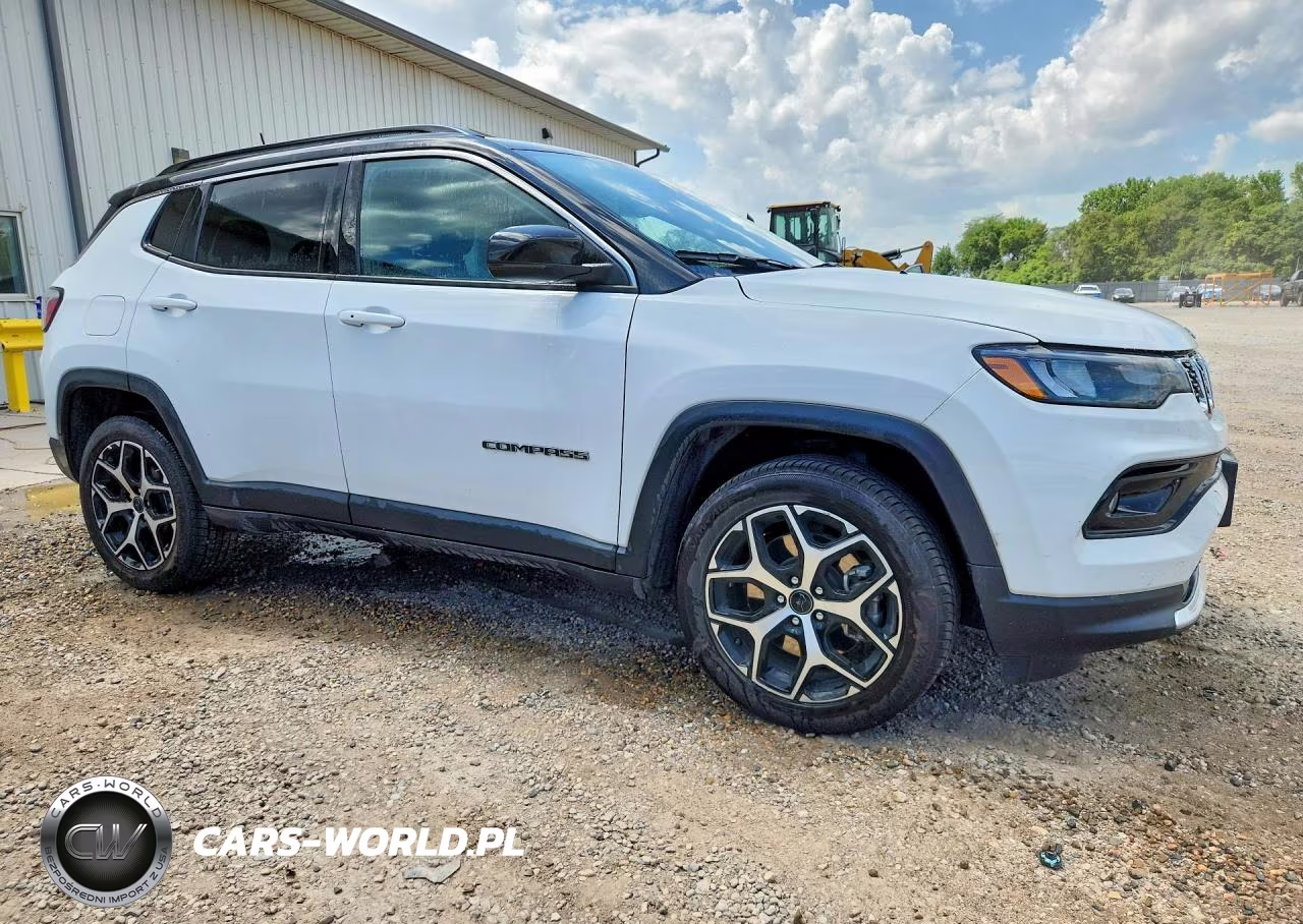 2025 Jeep Compass Limited VIN:3C4NJDCN4ST599959 - 4