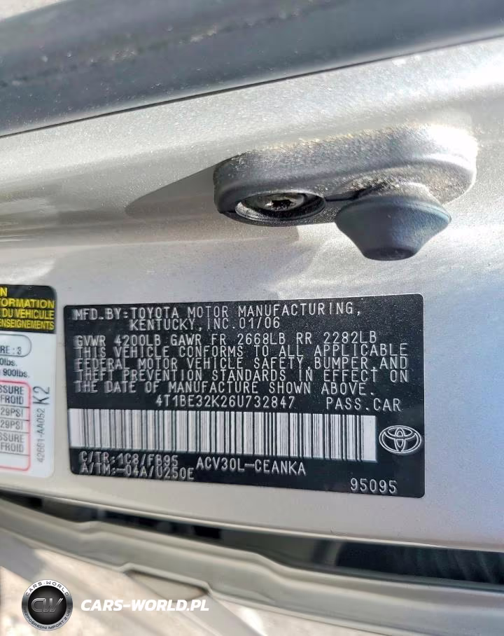 2006 Toyota Camry Le VIN:4T1BE32K26U732847 - 12