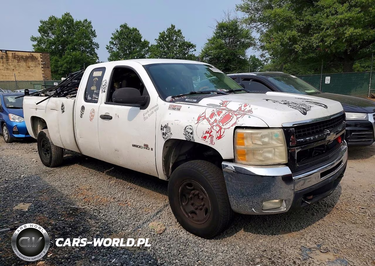 2007 Chevrolet Silverado C2500 Heavy Duty VIN:1GCHC29K67E572262 - 4
