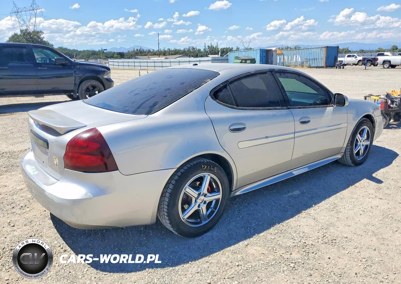 2007 Pontiac Grand Prix VIN:2G2WP552171168181 - 3