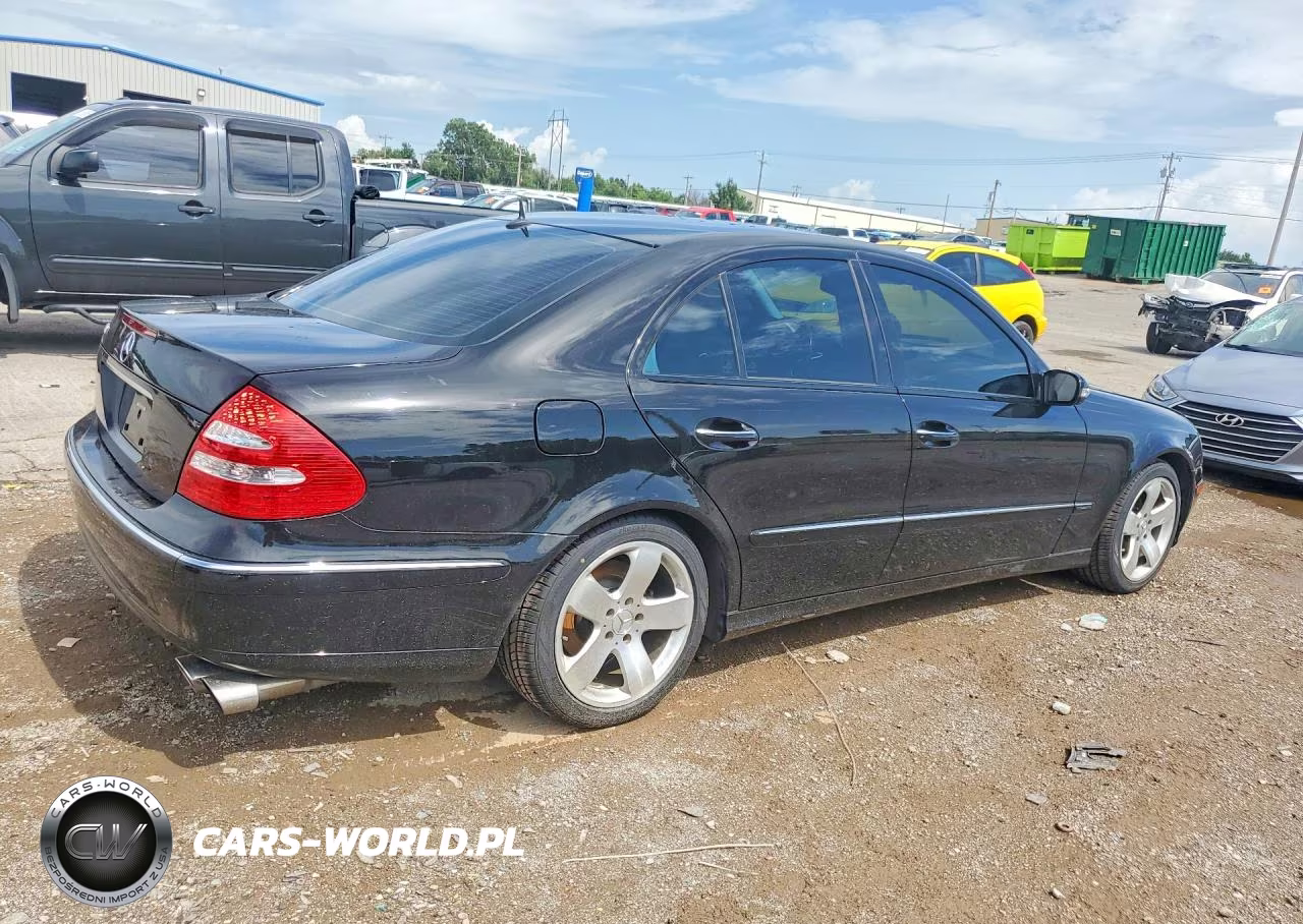 2003 Mercedes-Benz E 500 VIN:WDBUF70J13A113907 - 3