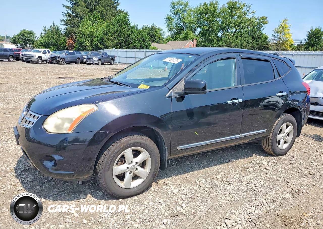 2013 Nissan Rogue S – zdjęcie 1 z 12