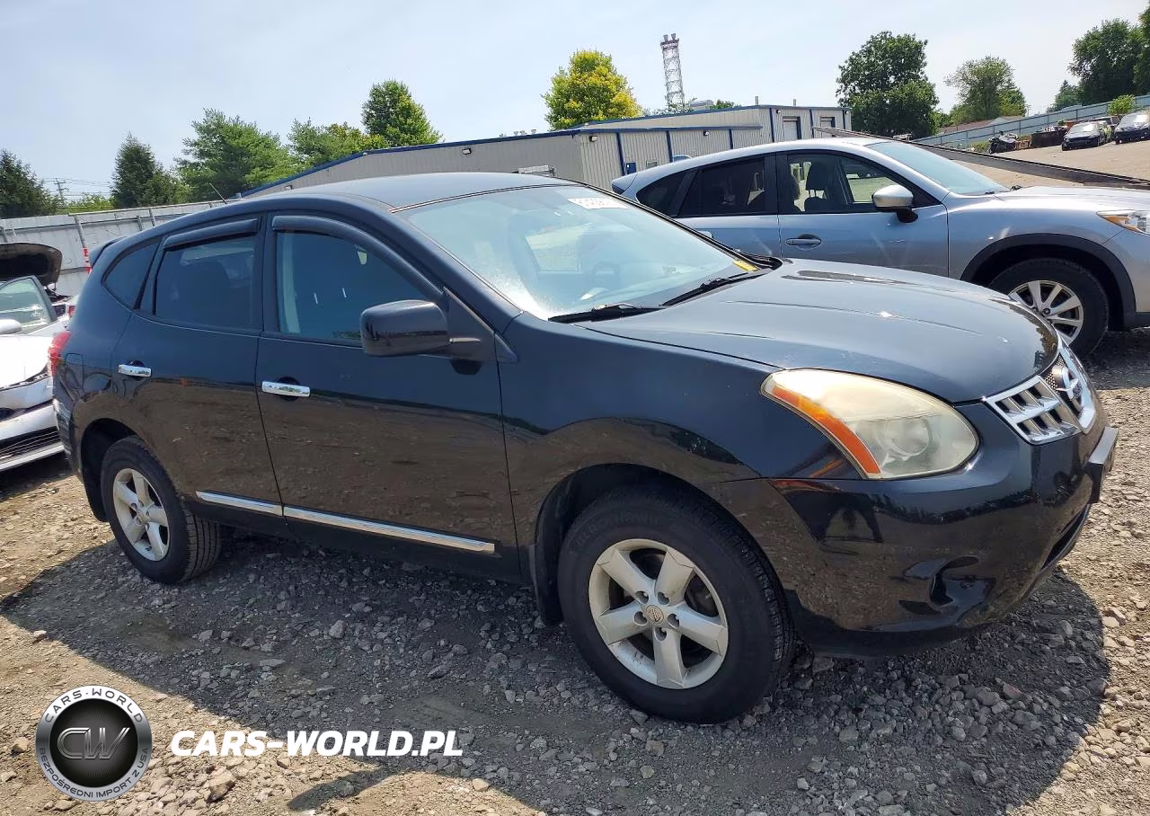 2013 Nissan Rogue S VIN:JN8AS5MV6DW605455 - 4