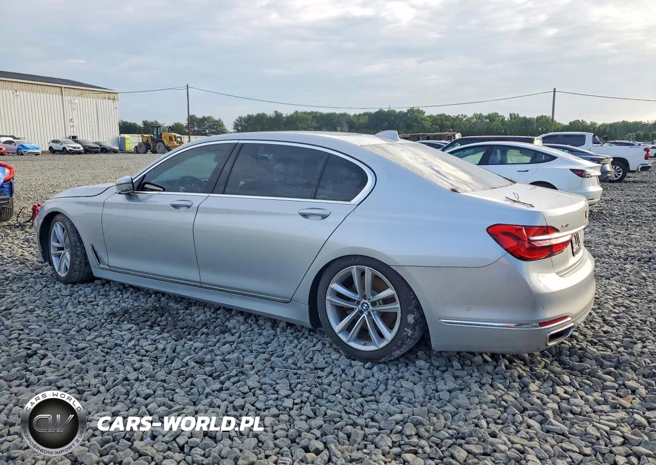 2016 BMW 750 Xi VIN:WBA7F2C56GG416813 - 2