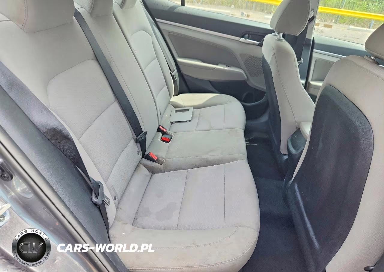 2019 Hyundai Elantra Sel VIN:5NPD84LF5KH450542 - 10