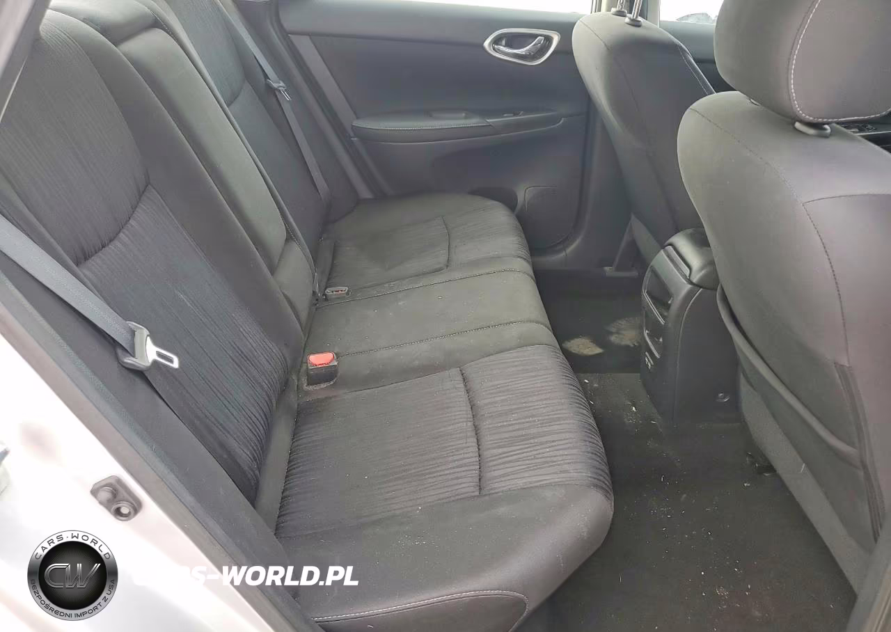 2019 Nissan Sentra S VIN:3N1AB7AP1KL603146 - 10