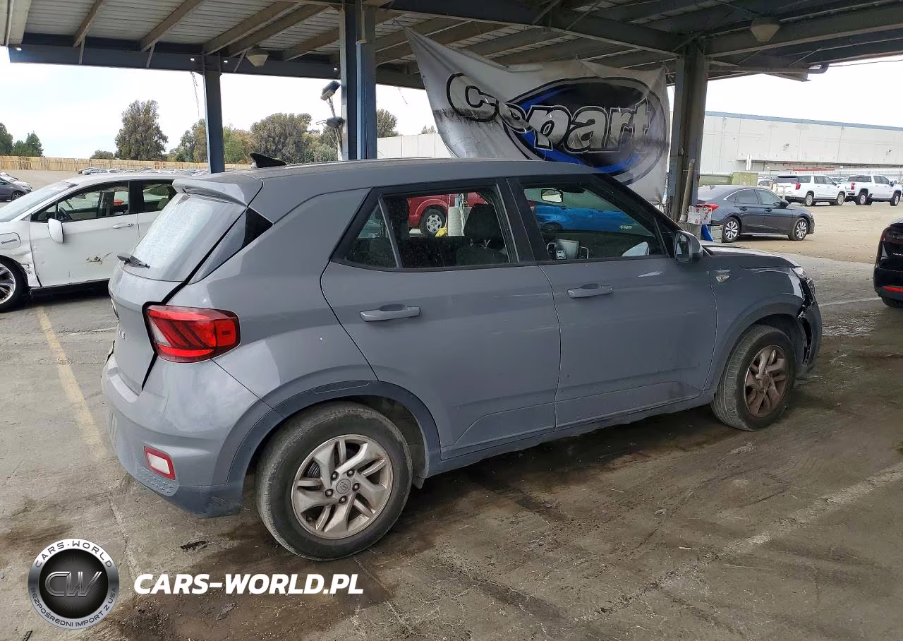 2021 Hyundai Venue Se VIN:KMHRB8A31MU068892 - 3