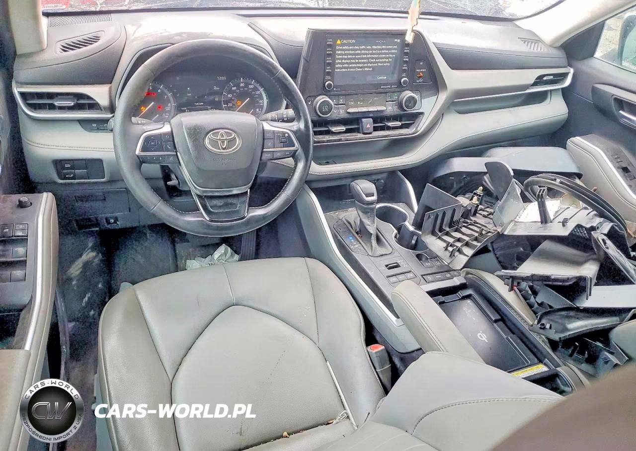 2020 Toyota Highlander Xle VIN:5TDHZRBH8LS503177 - 8
