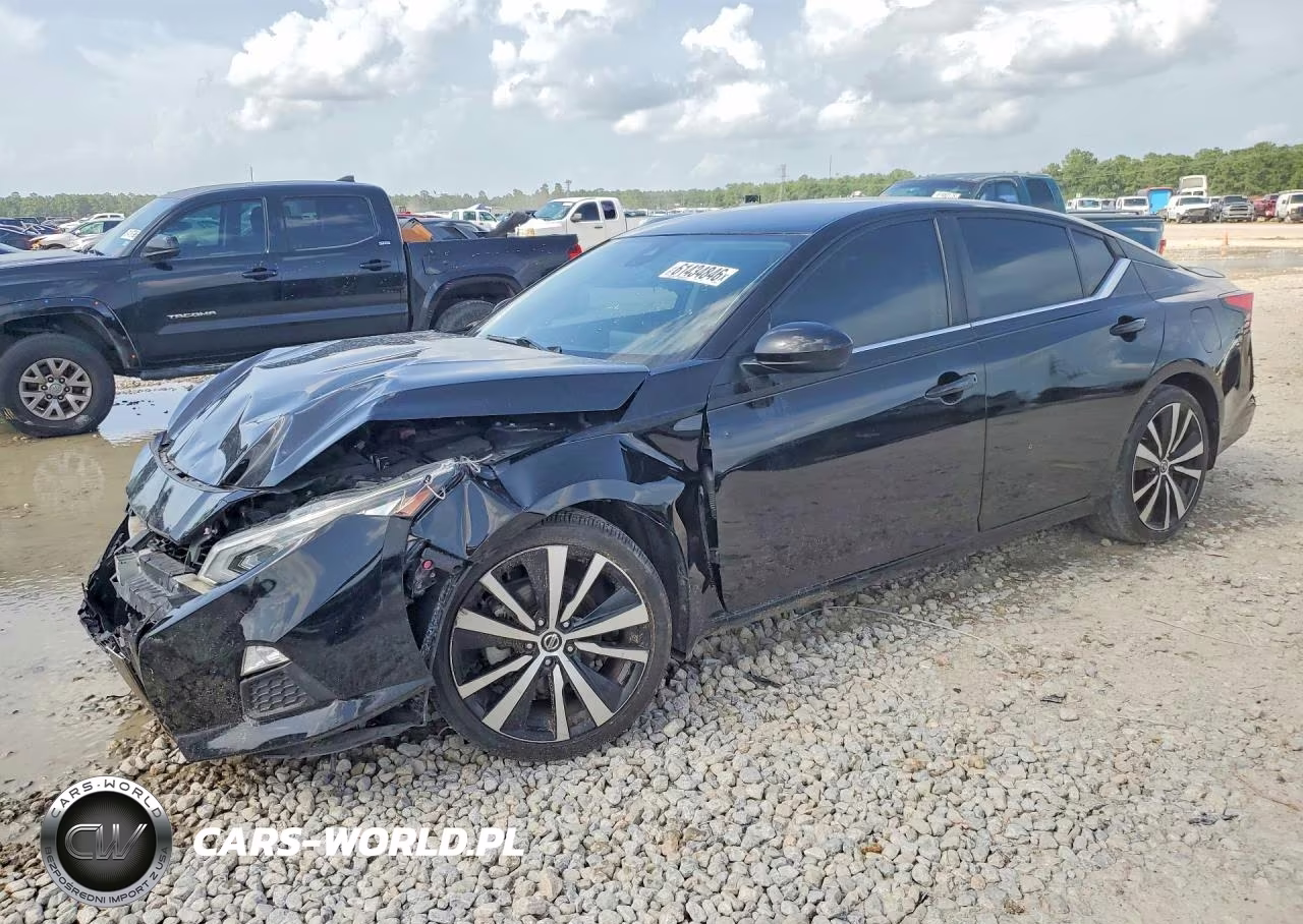 2021 Nissan Altima Sr