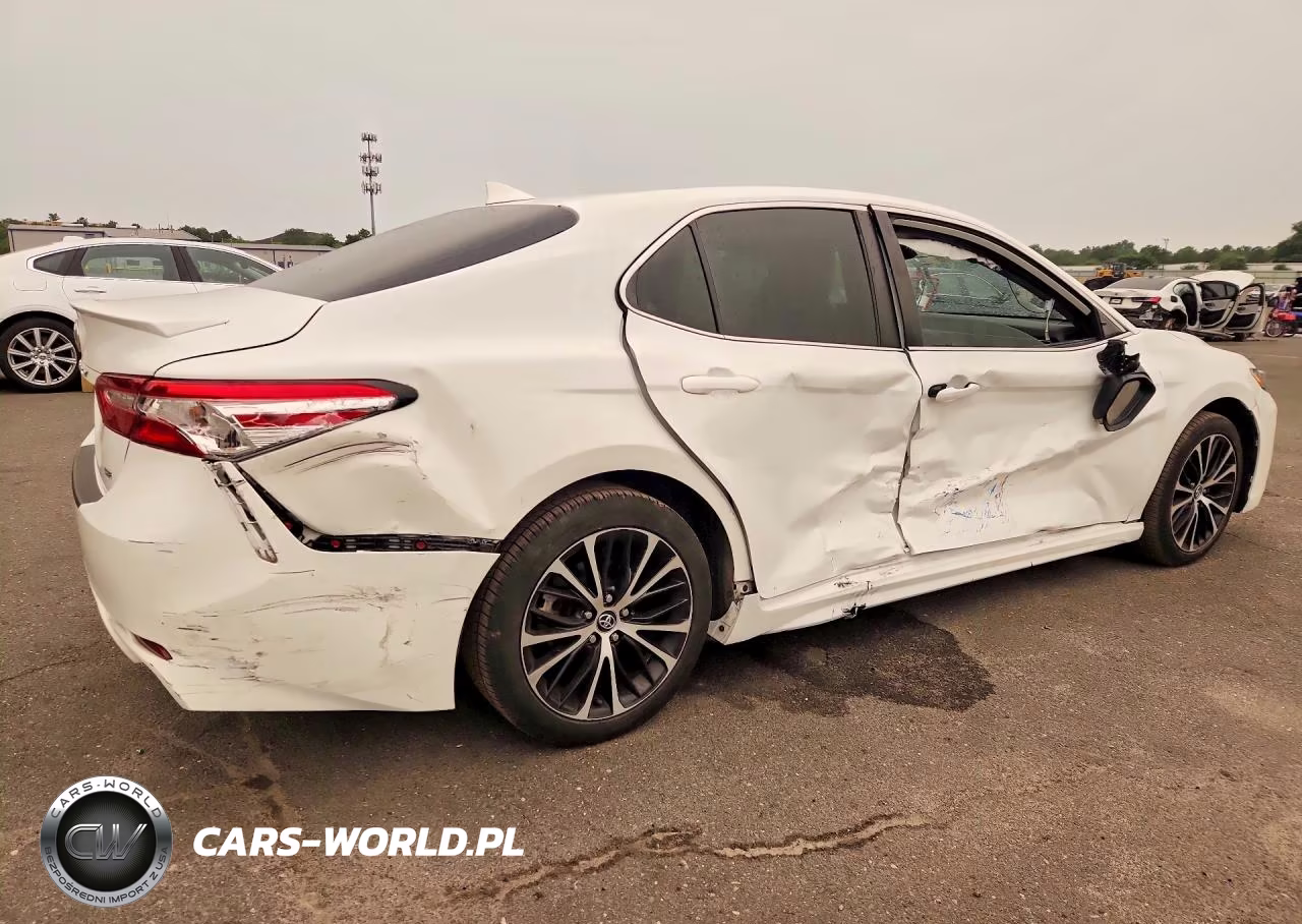 2020 Toyota Camry Se VIN:4T1M11AK6LU871191 - 3