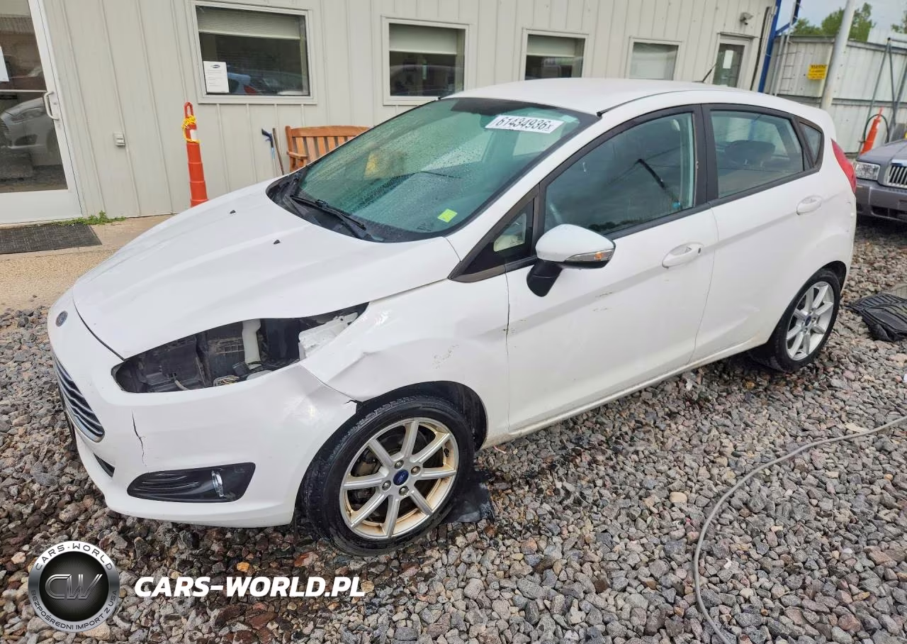 2016 Ford Fiesta Se VIN:3FADP4EJ6GM165943 - 1