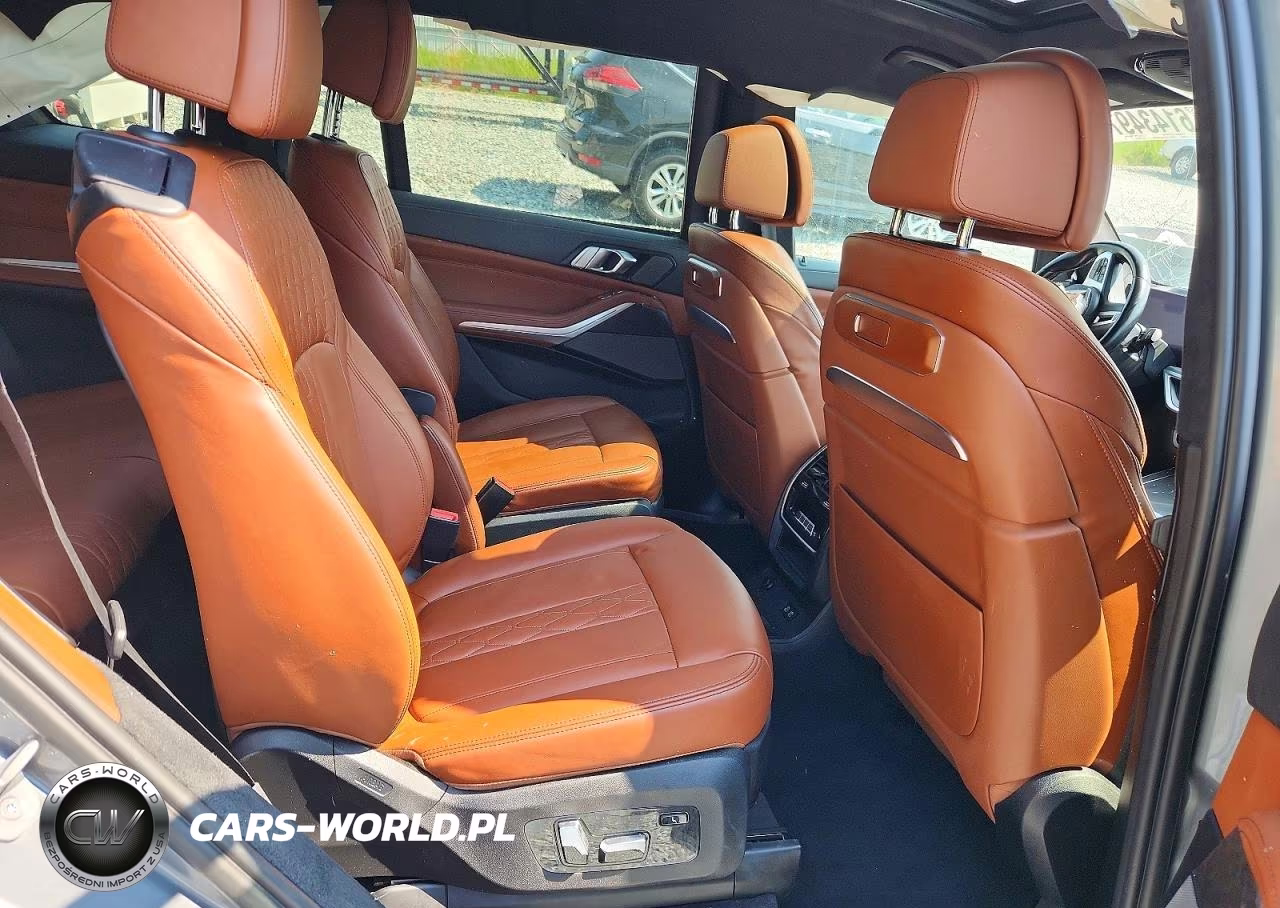 2023 BMW X7 M60I VIN:5UX33EM05P9N64033 - 11