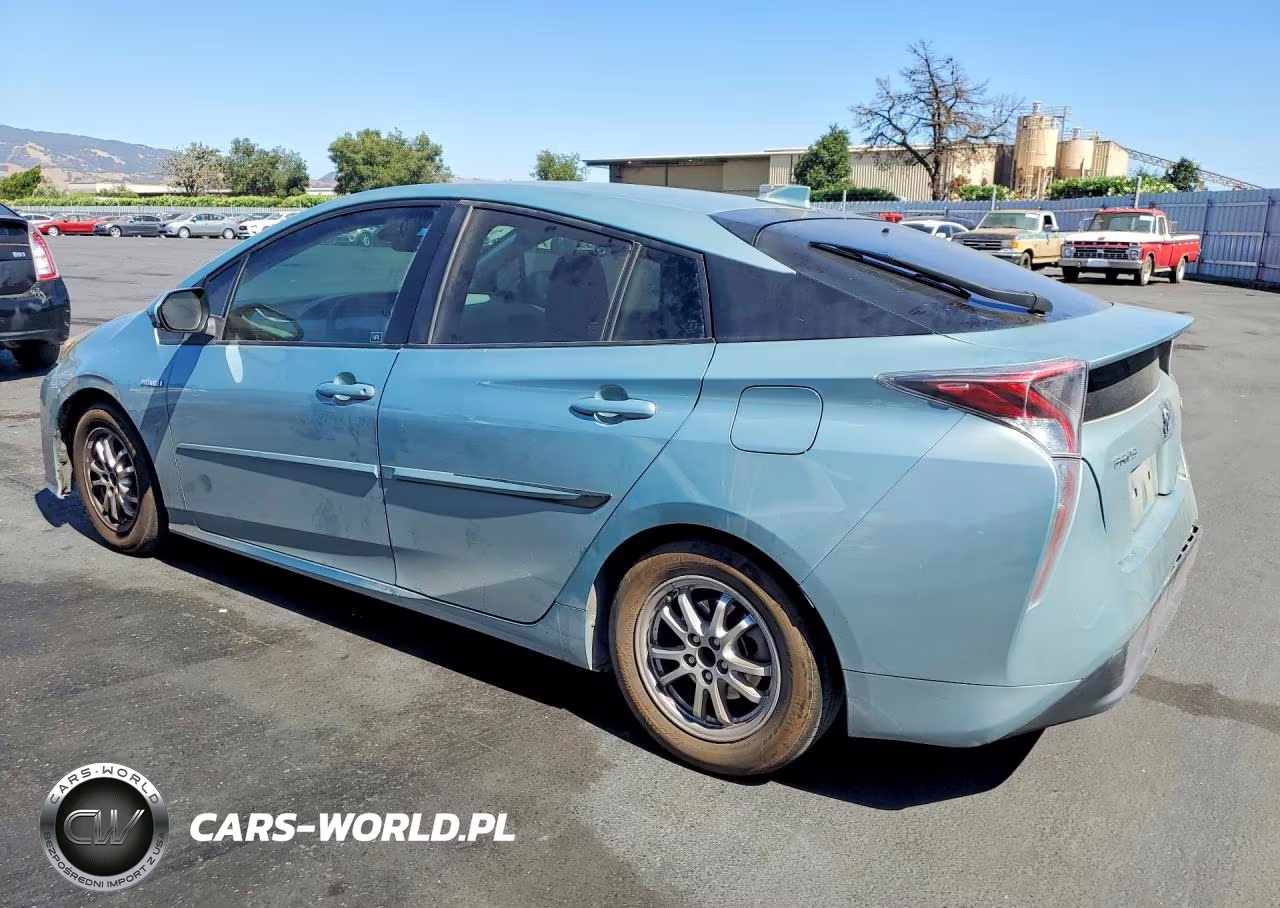 2017 Toyota Prius Two VIN:JTDKBRFU6H3032561 - 2