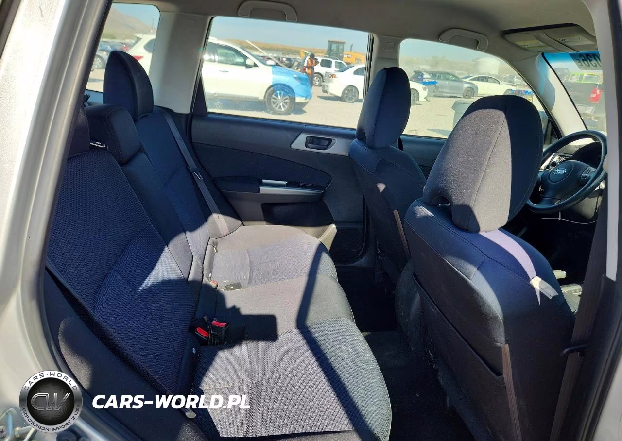 2011 Subaru Forester 2.5X VIN:JF2SHBBC6BH774120 - 10