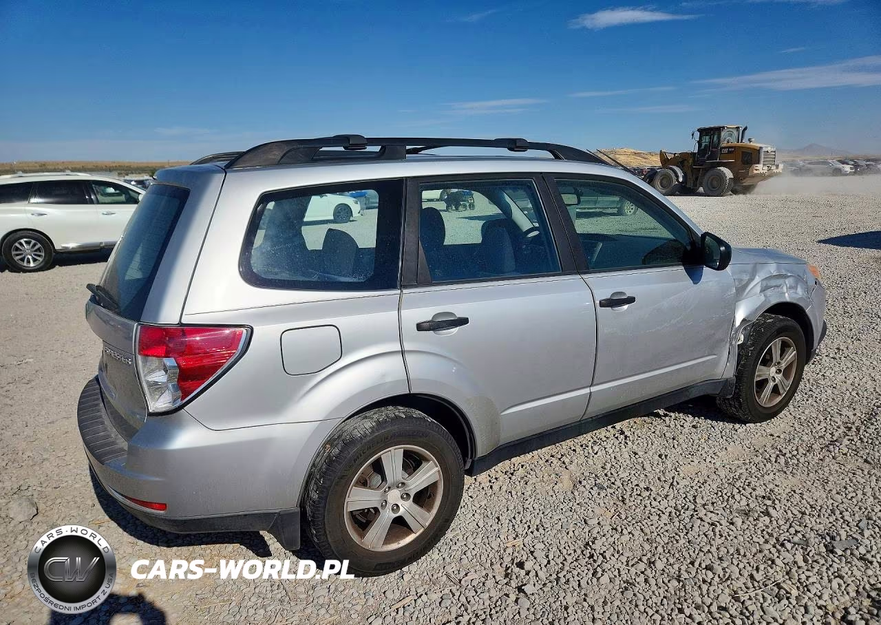 2011 Subaru Forester 2.5X VIN:JF2SHBBC6BH774120 - 3