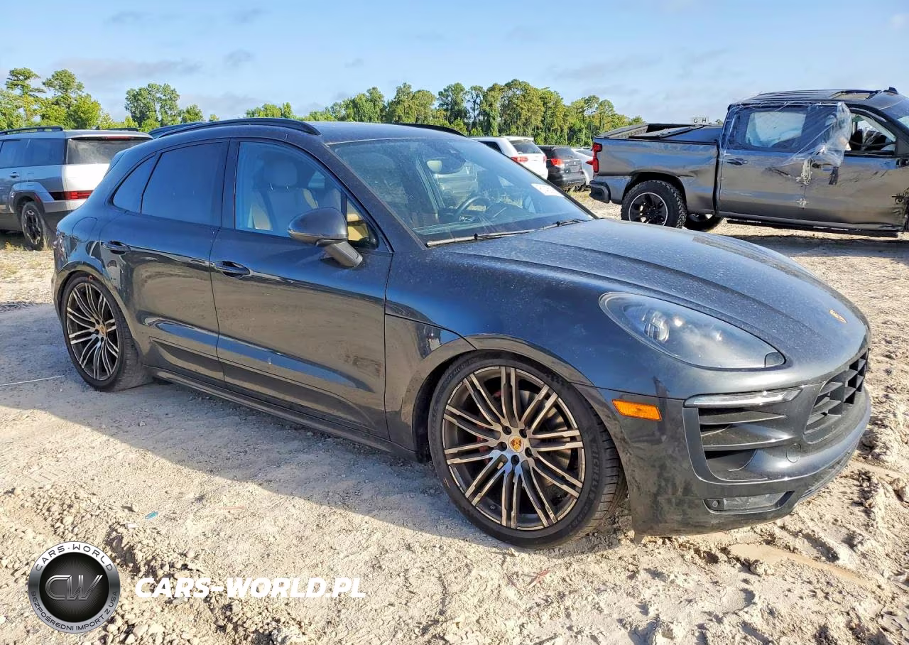 2017 Porsche Macan Gts VIN:WP1AG2A57HLB53683 - 4