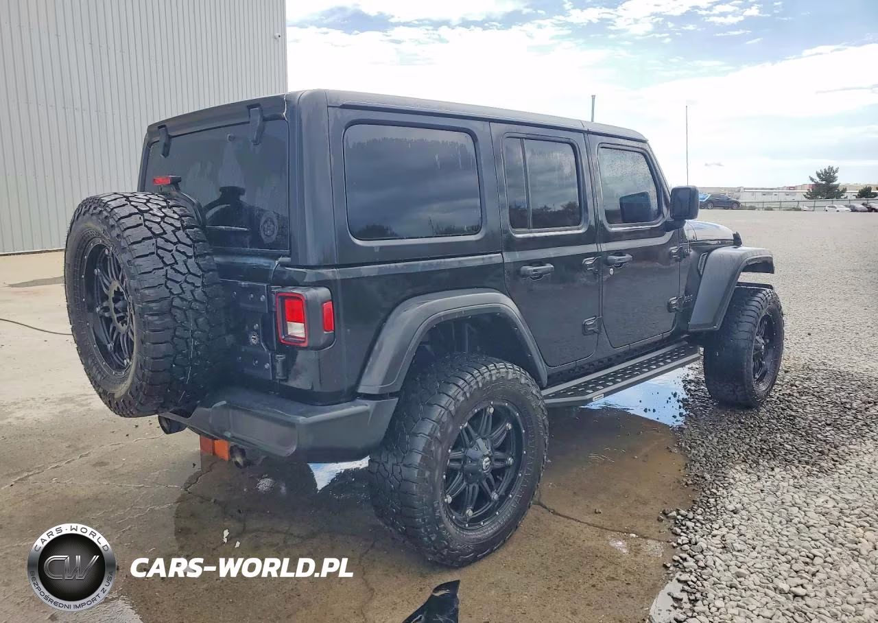2023 Jeep Wrangler Sport VIN:1C4HJXDG3PW526369 - 3