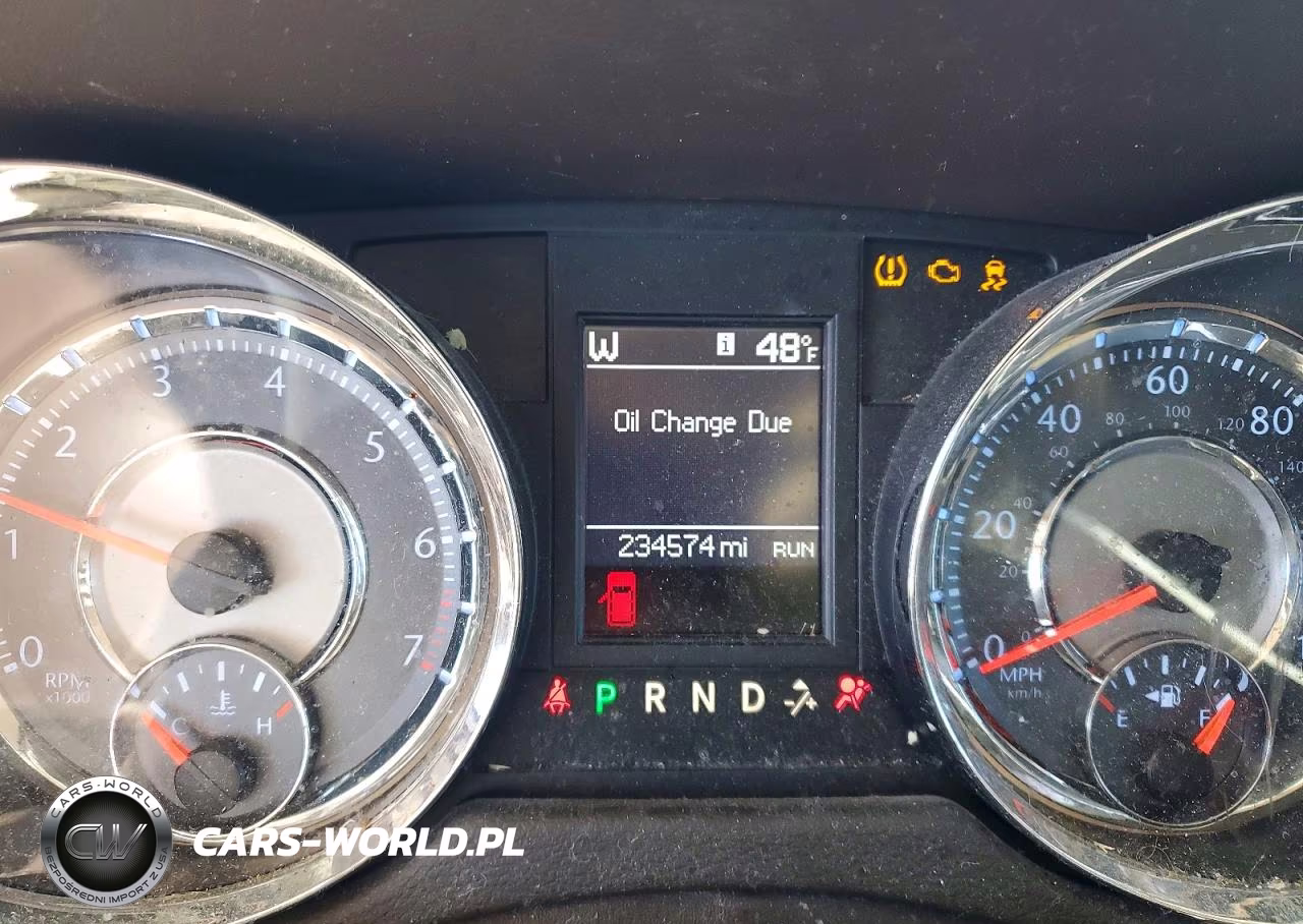 2013 Chrysler Town & Country Touring L VIN:2C4RC1CG0DR558469 - 9