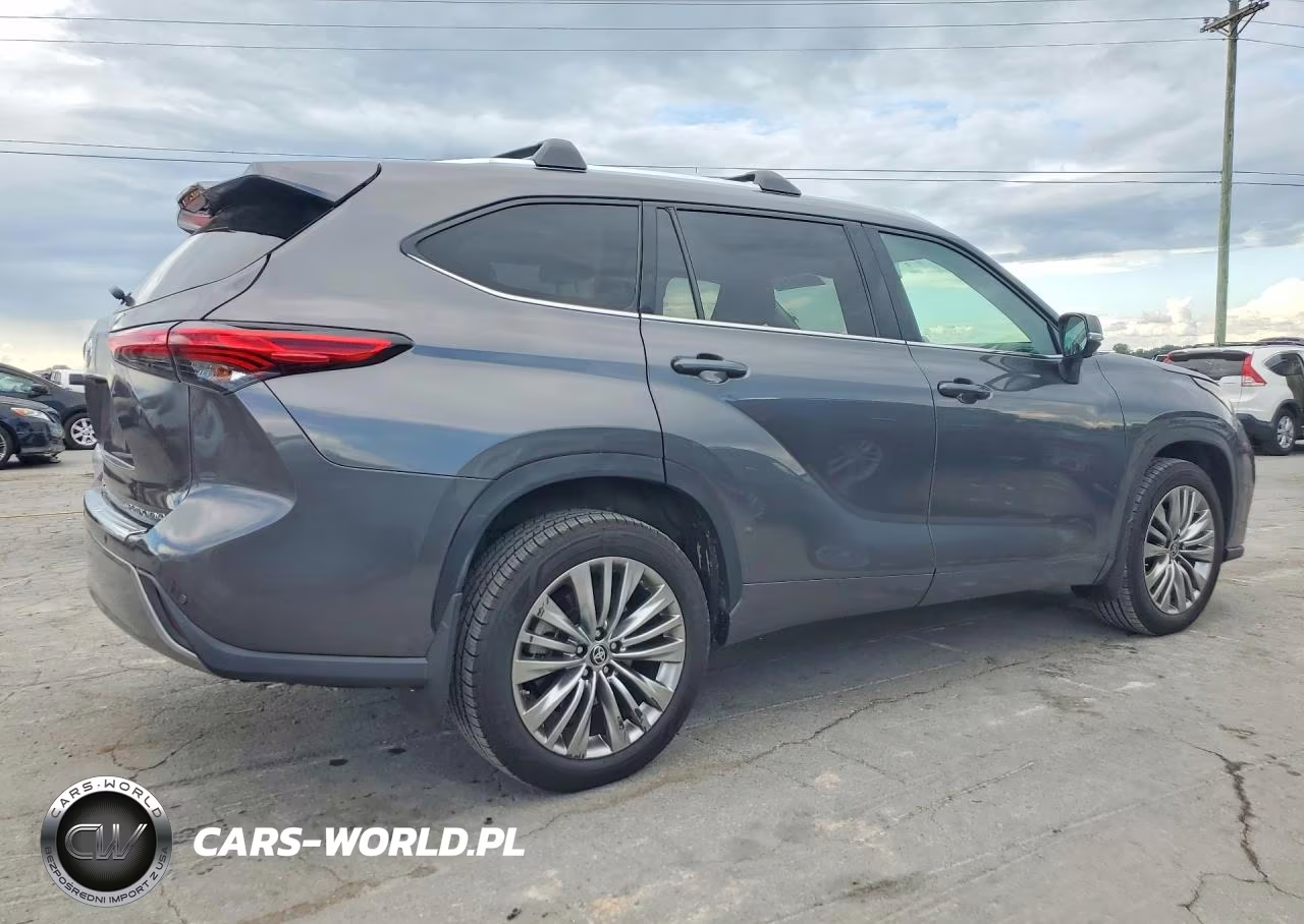 2024 Toyota Highlander Platinum VIN:5TDKDRBH4RS538909 - 3